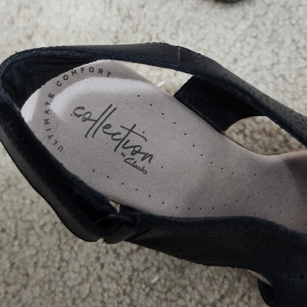 Clarks Ulimate Comfort Women's‎ Black Wedges size US 6.5